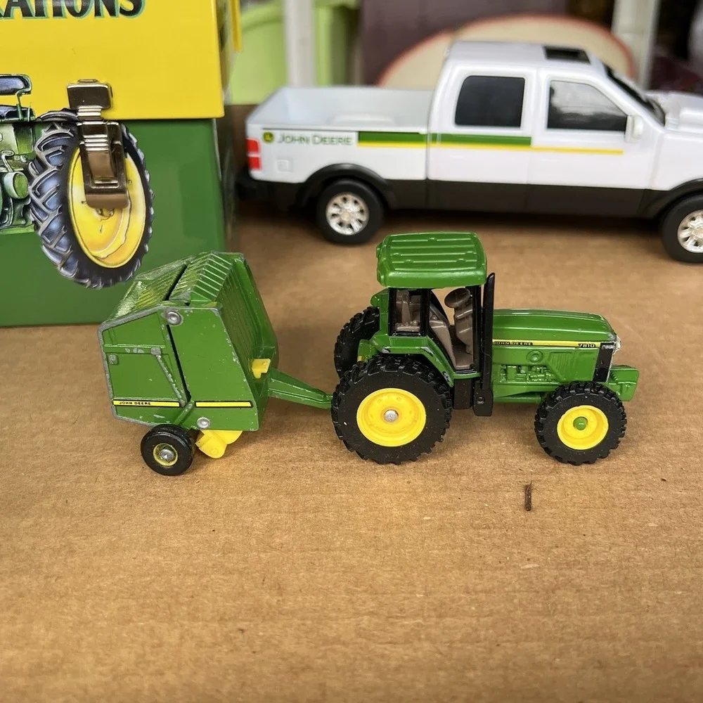 John Deere Tractors ERTL Toys Lunch Box Sign Combine‎ Tractor Truck - Lot of 13